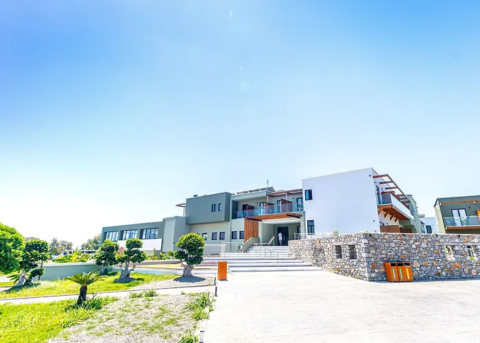 Ampelia Hotel